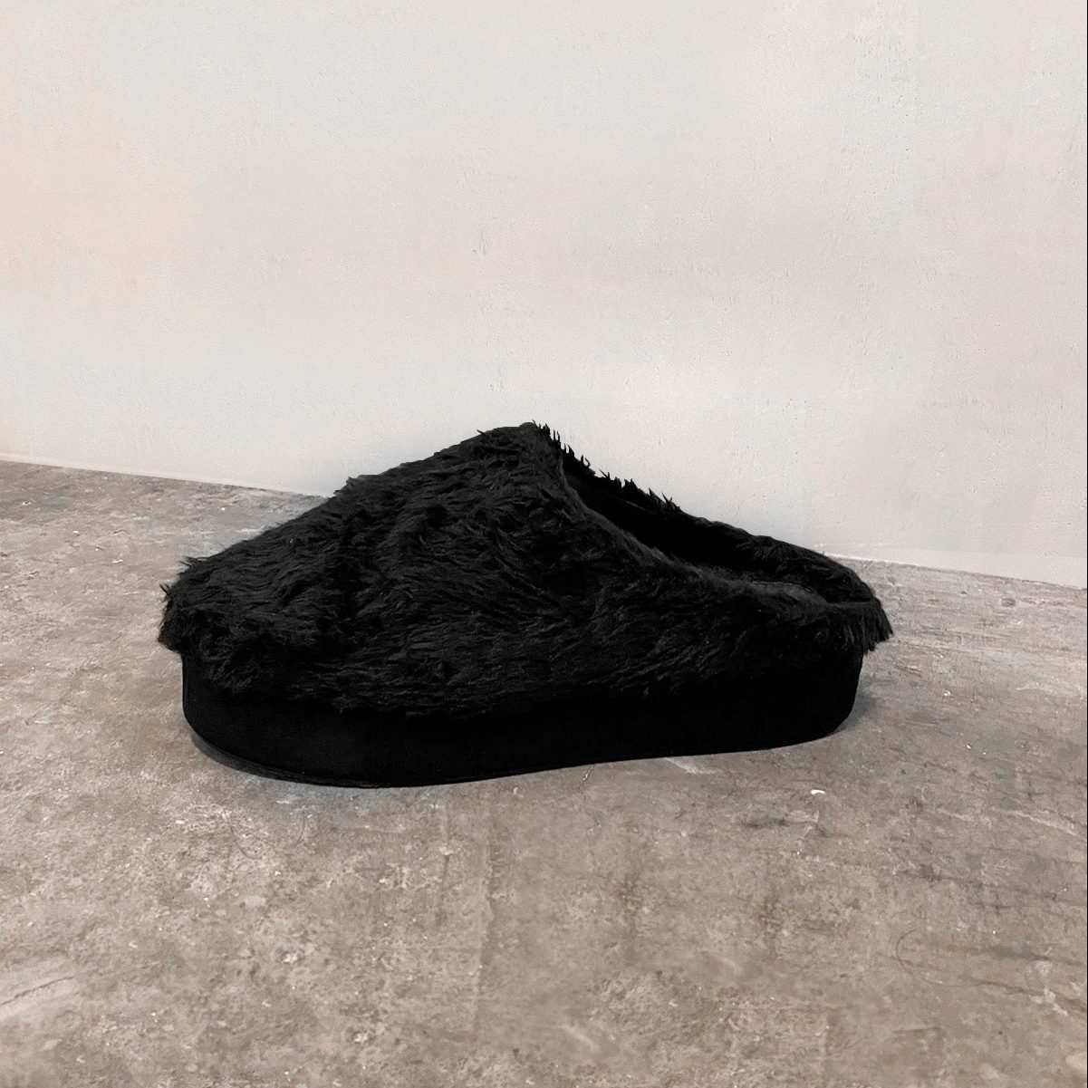 SUECOS FLOPPY – BLACKEST BLACK