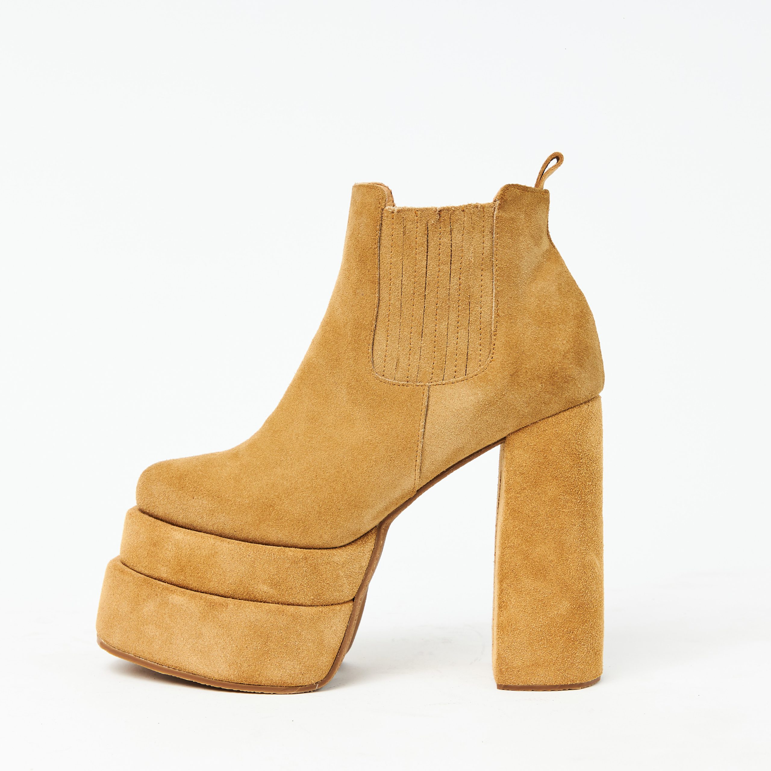 BOTIN TRIANA CARAMEL SAND