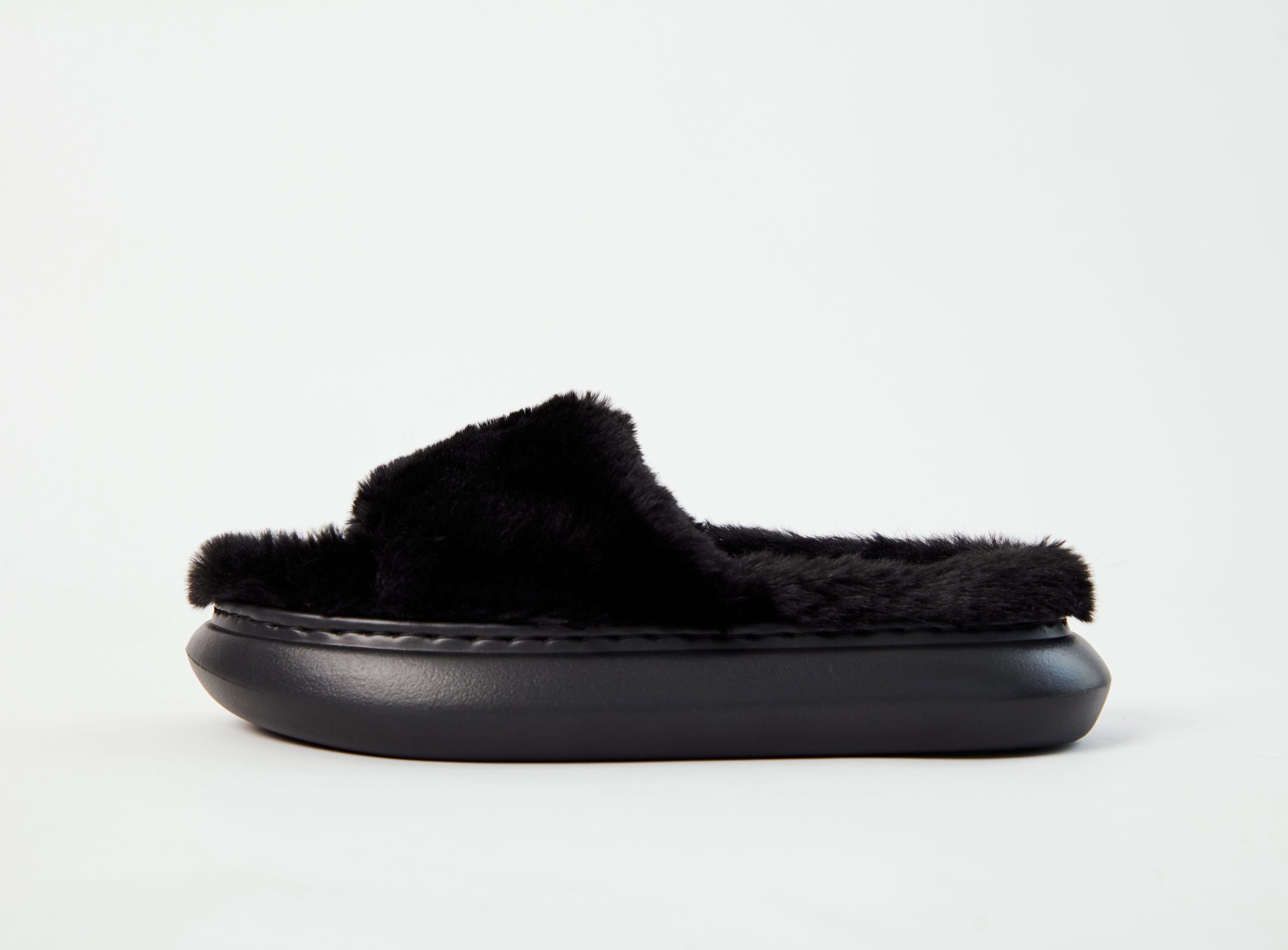 SANDALIA FLUFFY BLACKEST BLACK